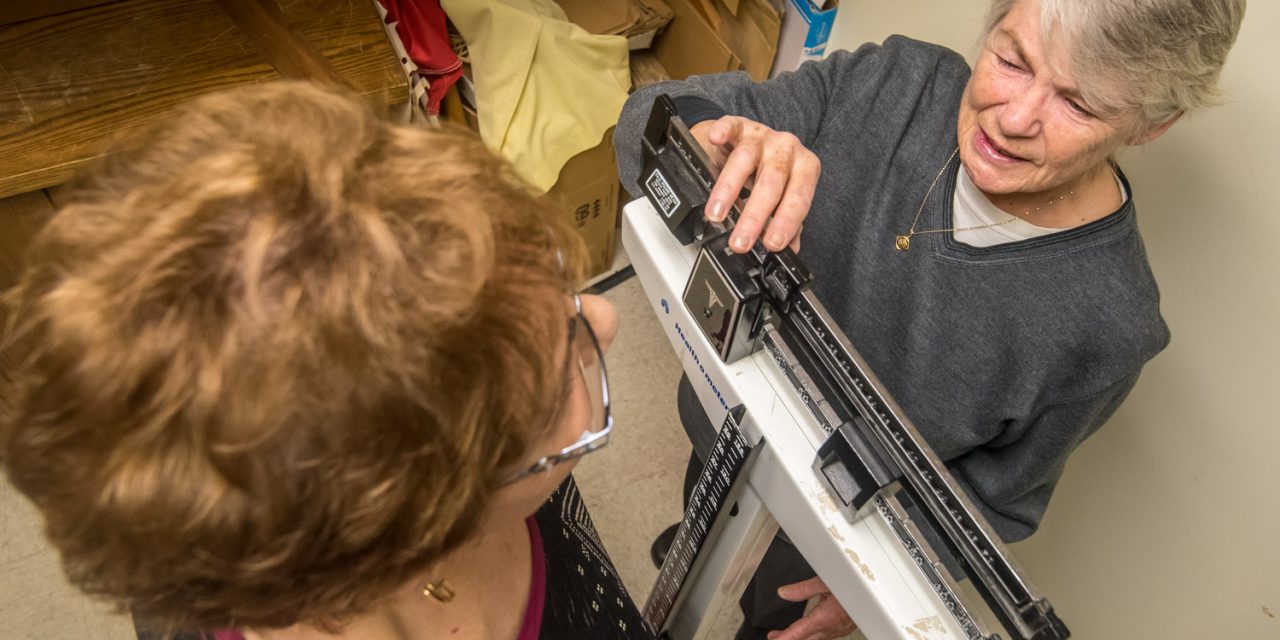 No celebrity endorsements or expensive packages, but non-profit local TOPS chapter helps members lose weight