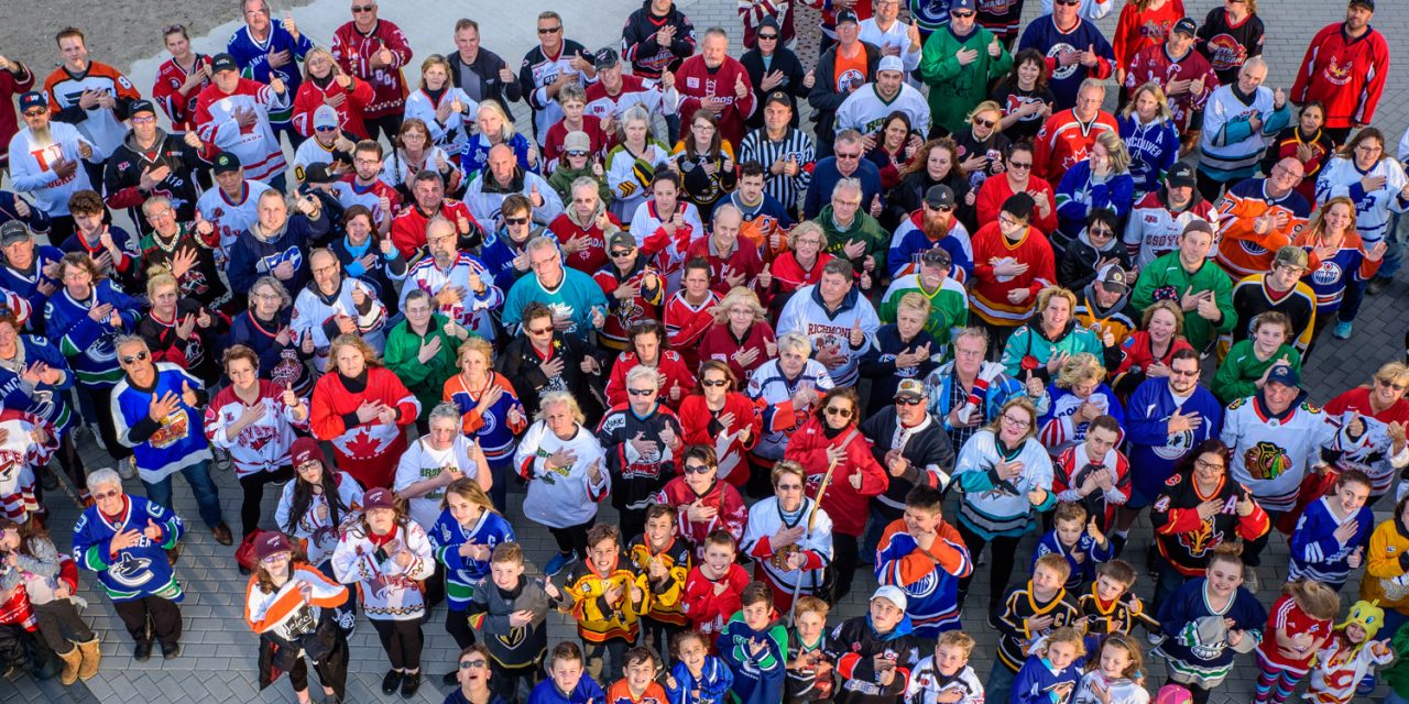 Osoyoos pays tribute to Humboldt, Saskatchewan and their Broncos