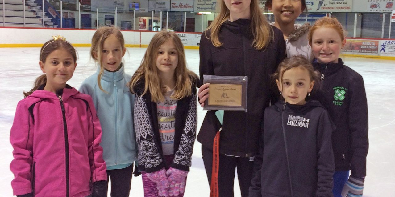 Laura Devries of Sun Bowl Skating Club receives regional award as Program Assistant of the Year