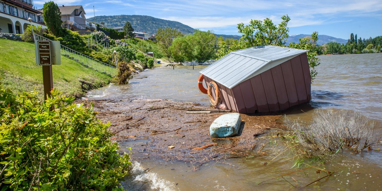 PHOTOS: Lake reaches peak of 916.45 feet Saturday, but levels plateaued over weekend
