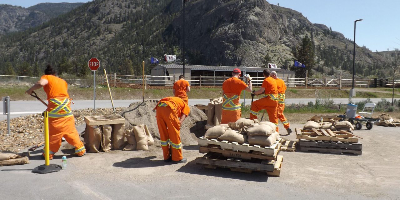 OCC inmates help fight flooding