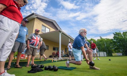 Fans of antique MG sports cars try lawn bowling while on annual Osoyoos pilgrimage