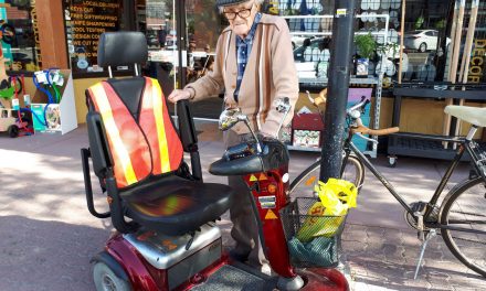 When elderly couple’s scooter was stolen, helpful stranger proved that people do still care these days