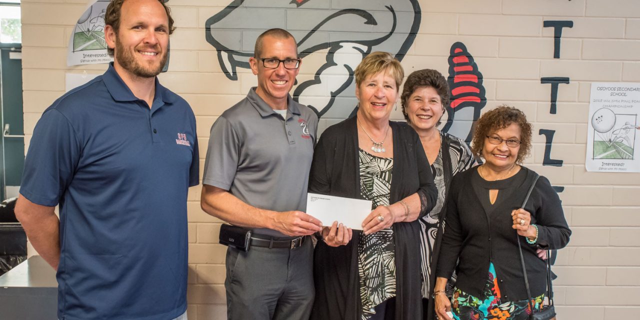 United Church Thrift Shop donates for OSS bursaries