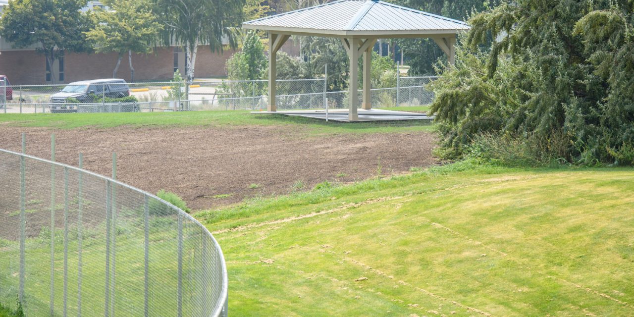 Dog park, ball courts to get washrooms
