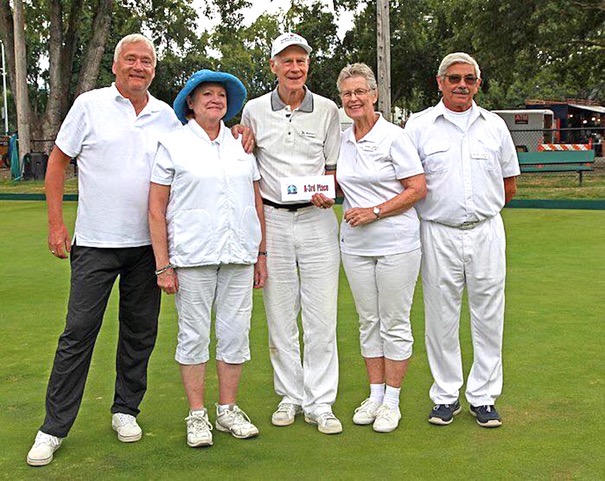 Local lawn bowlers do well at Kelowna event