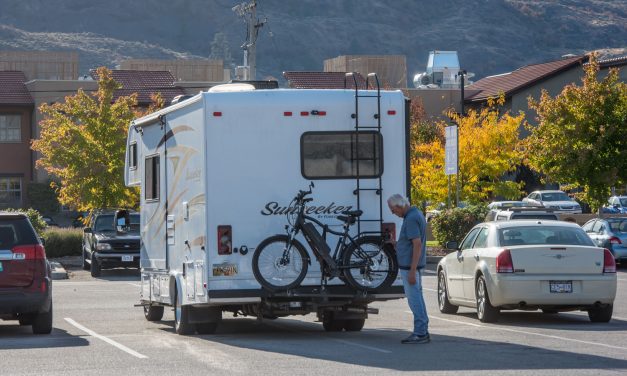 Osoyoos puts brake on bylaw amendments due to parking concerns
