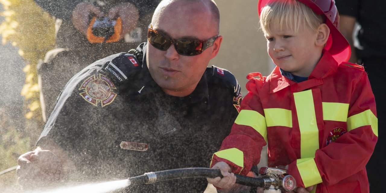Osoyoos firefighters visit elementary school, hold open house for Fire Prevention Week