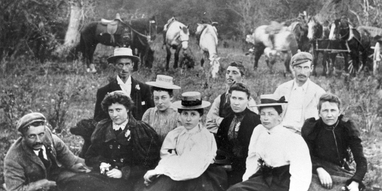 The Way We Were: All dressed up for a picnic
