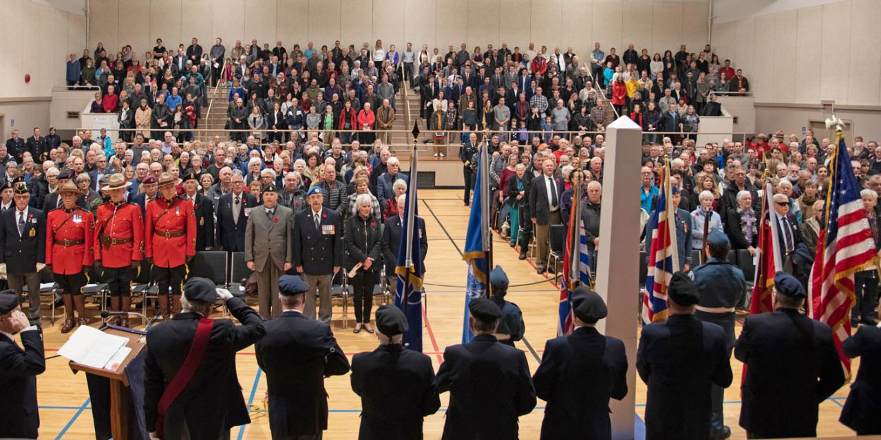 Large crowd turns out for Remembrance Day service