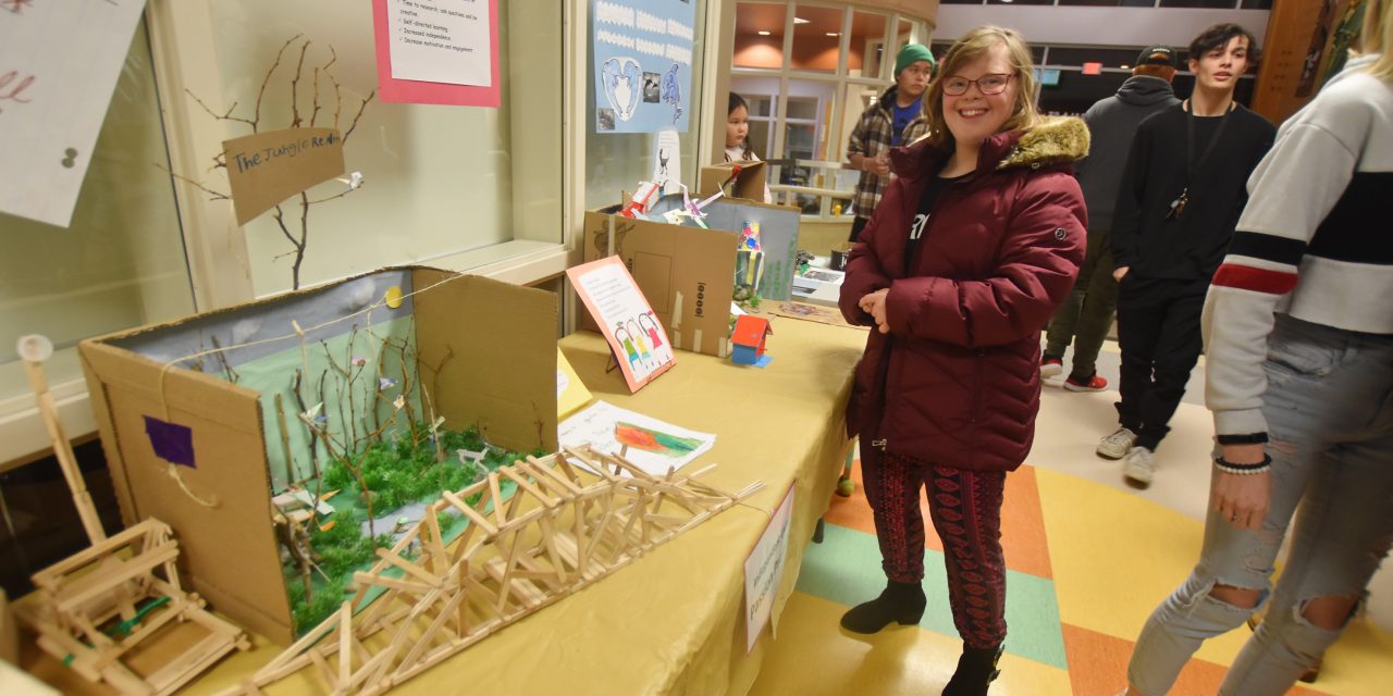 Stunning student exhibits at semester end celebration