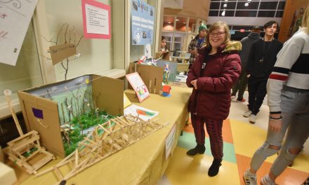 Stunning student exhibits at semester end celebration