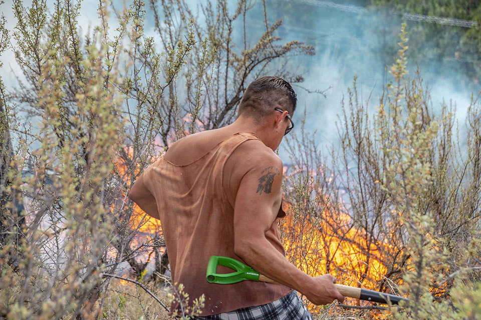 Grass fire contained