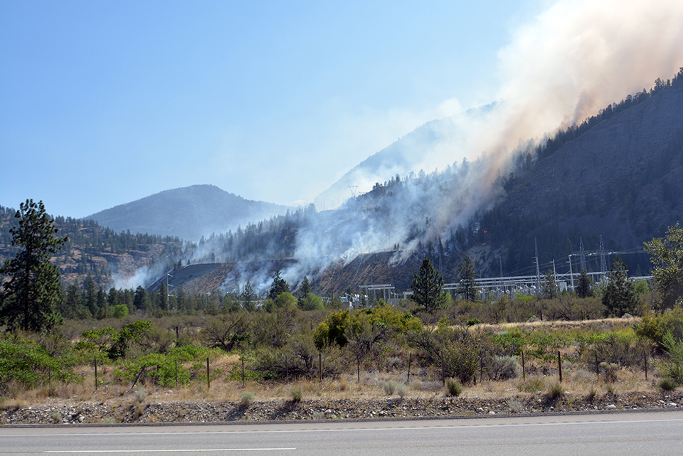 Eagle Bluff fire throws pall over Oliver