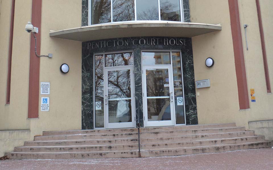Thief avoids jail for crime spree