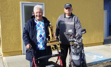 Despite bad knees, Faith wins golf tourney