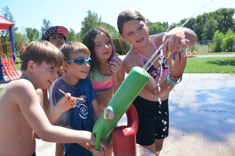 Splash park lot to be paved
