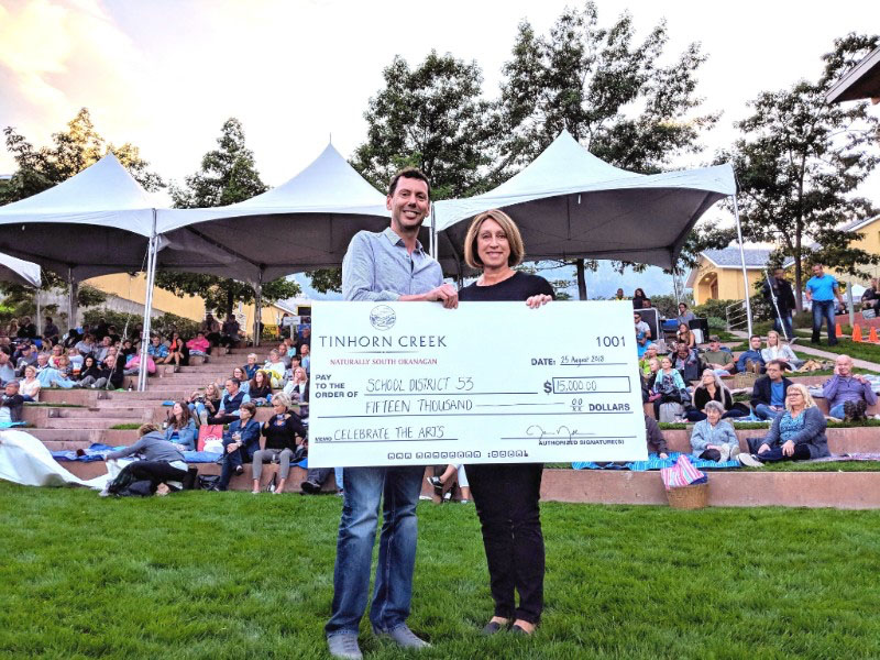 Tinhorn Creek donates $15,000 to fund art programs for Oliver schools
