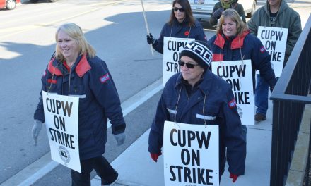 Oliver postal workers back to work, but strike not over