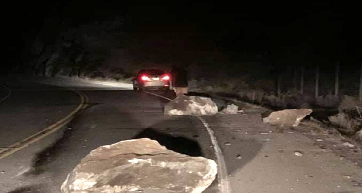 Hwy 97 now open in both directions after rockslide