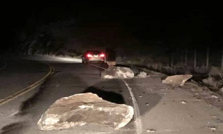 Hwy 97 now open in both directions after rockslide