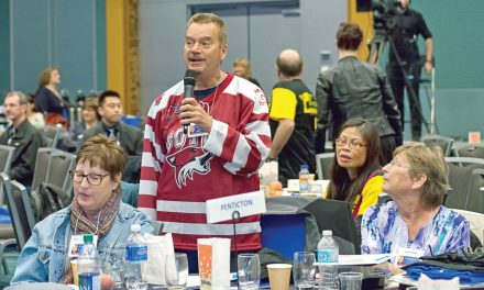 Local kidney donor, recipients tell story at summit