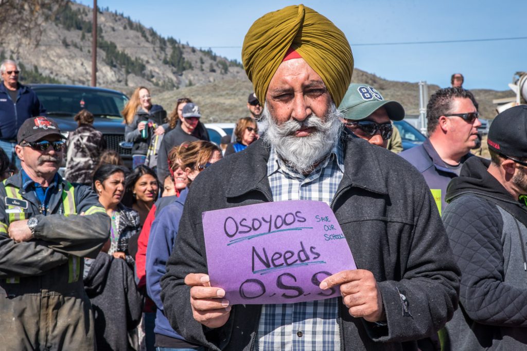 Many Indo-Canadians came out to participate in the rally, as well as a very large contingent of trades people. (Richard McGuire photo)