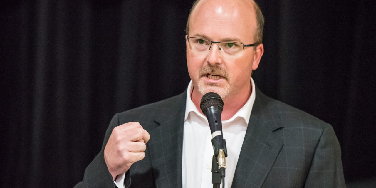 300 turn out to discuss vision for Osoyoos independent school