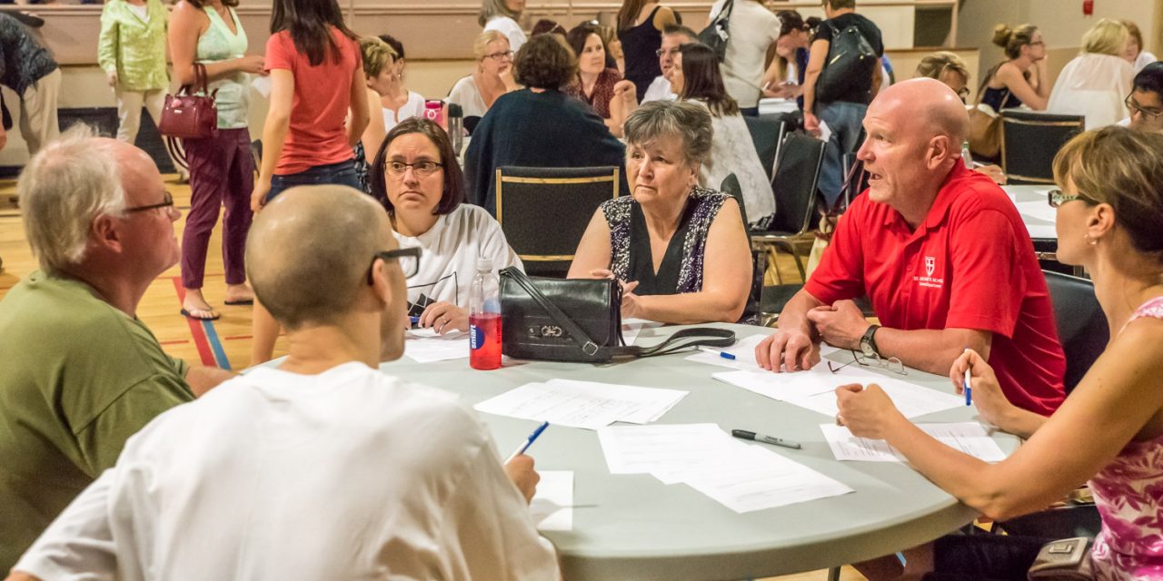 300 turn out to discuss independent high school for Osoyoos