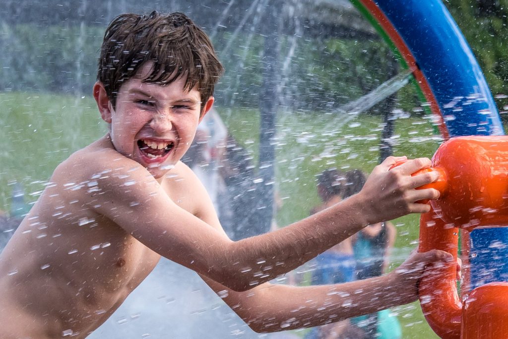 Luke Atkins, 11, braces for some cool water as he fires a cannon at his friend. He's from Vancouver, but his family has a vacation property in Osoyoos. (Richard McGuire photo)