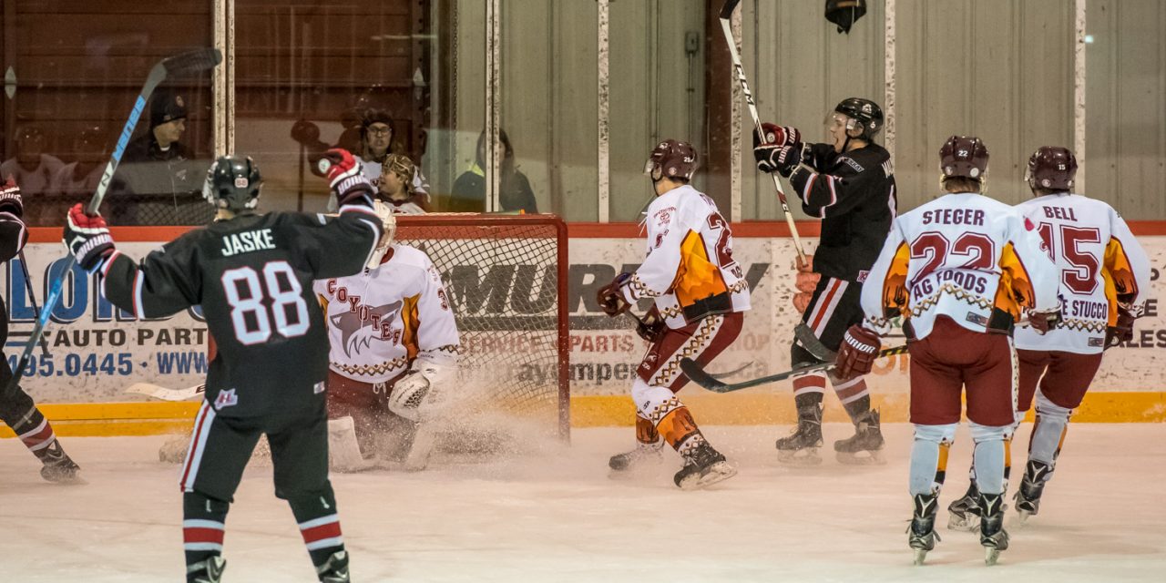 Coyotes lose 4-3 to Steam as game gets off to a bad start