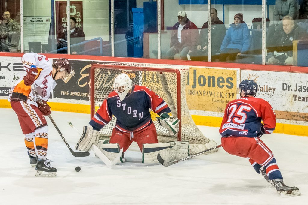 Coyotes eke out two narrow weekend wins to maintain first place in