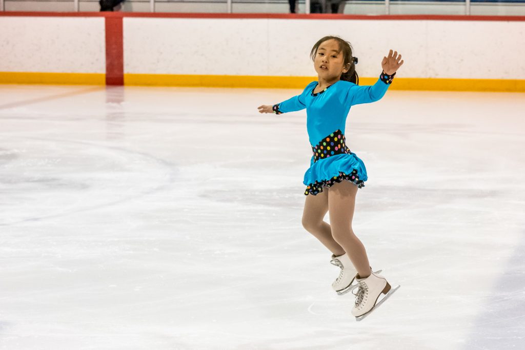 Stella Chen, in the Star 2 Competition Program, does a solo skate. (Richard McGuire photo)