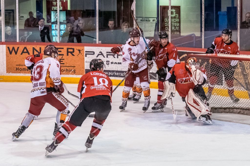 Sam Reinbolt fired the puck into the net from close range to give the Coyotes a 3-2 lead halfway through the second period. (Richard McGuire photo)