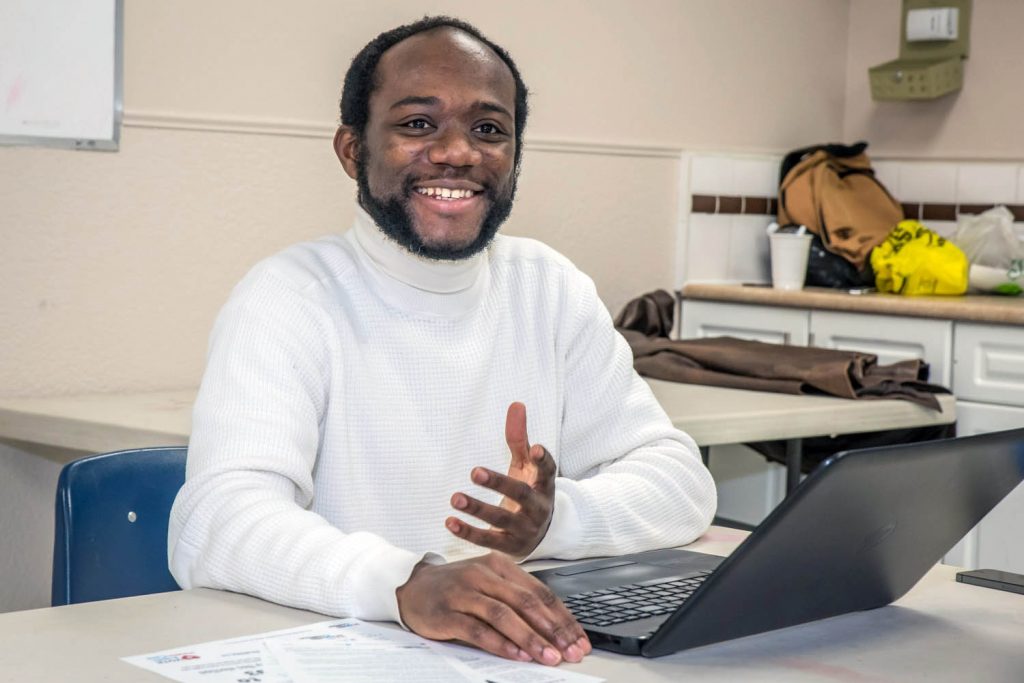 Ismael Traore, the organizer for BC Health Coalition in the Okanagan, led a discussion of health issues on Saturday at the Oliver Community Centre. Attendance was low as the event wasn't well publicized, but those attending had a lively discussion. (Richard McGuire photo)