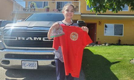First responders surprise young aspiring firefighter with birthday parade