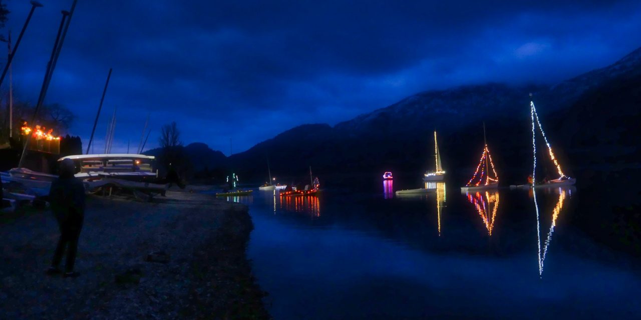 Boats light up Christmas Eve in Osoyoos