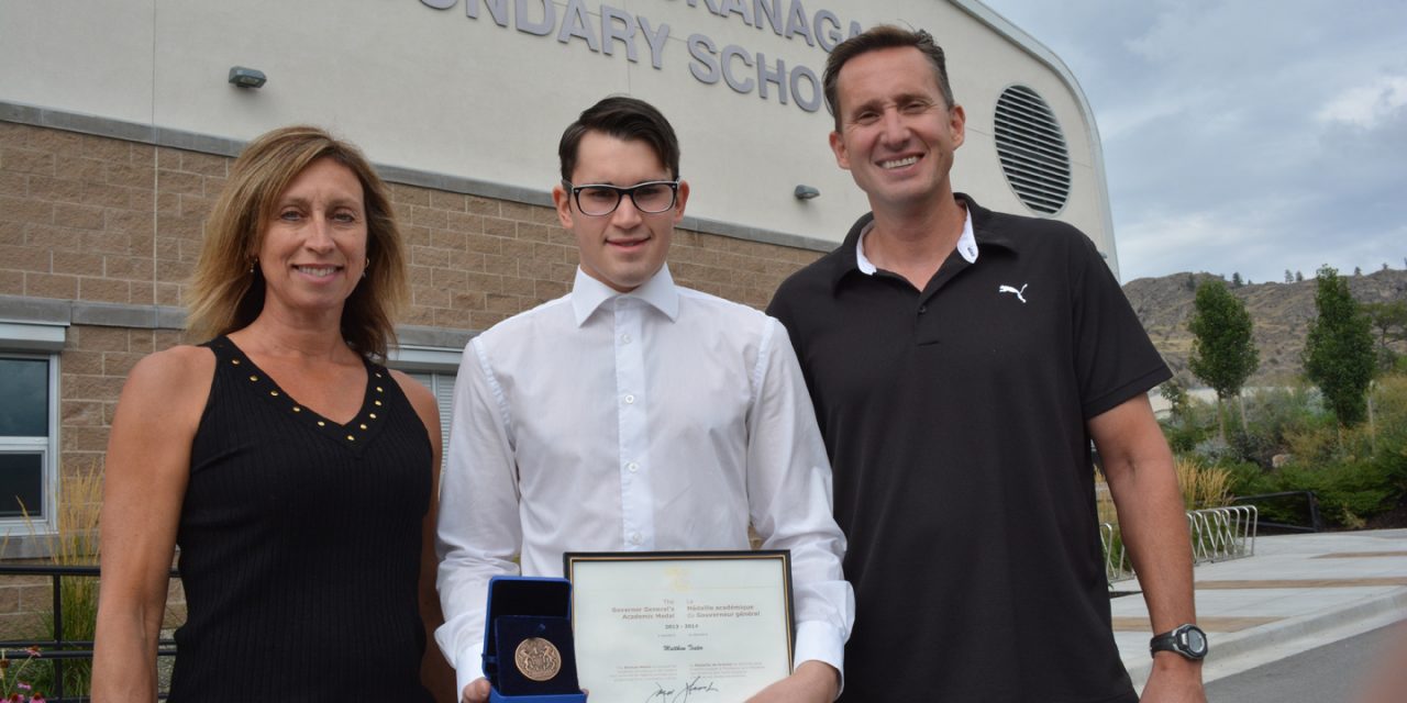 SOSS graduate awarded Top Academic Medal