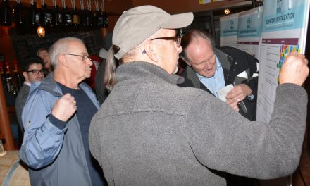 Beer flows at open house, and so do the ideas