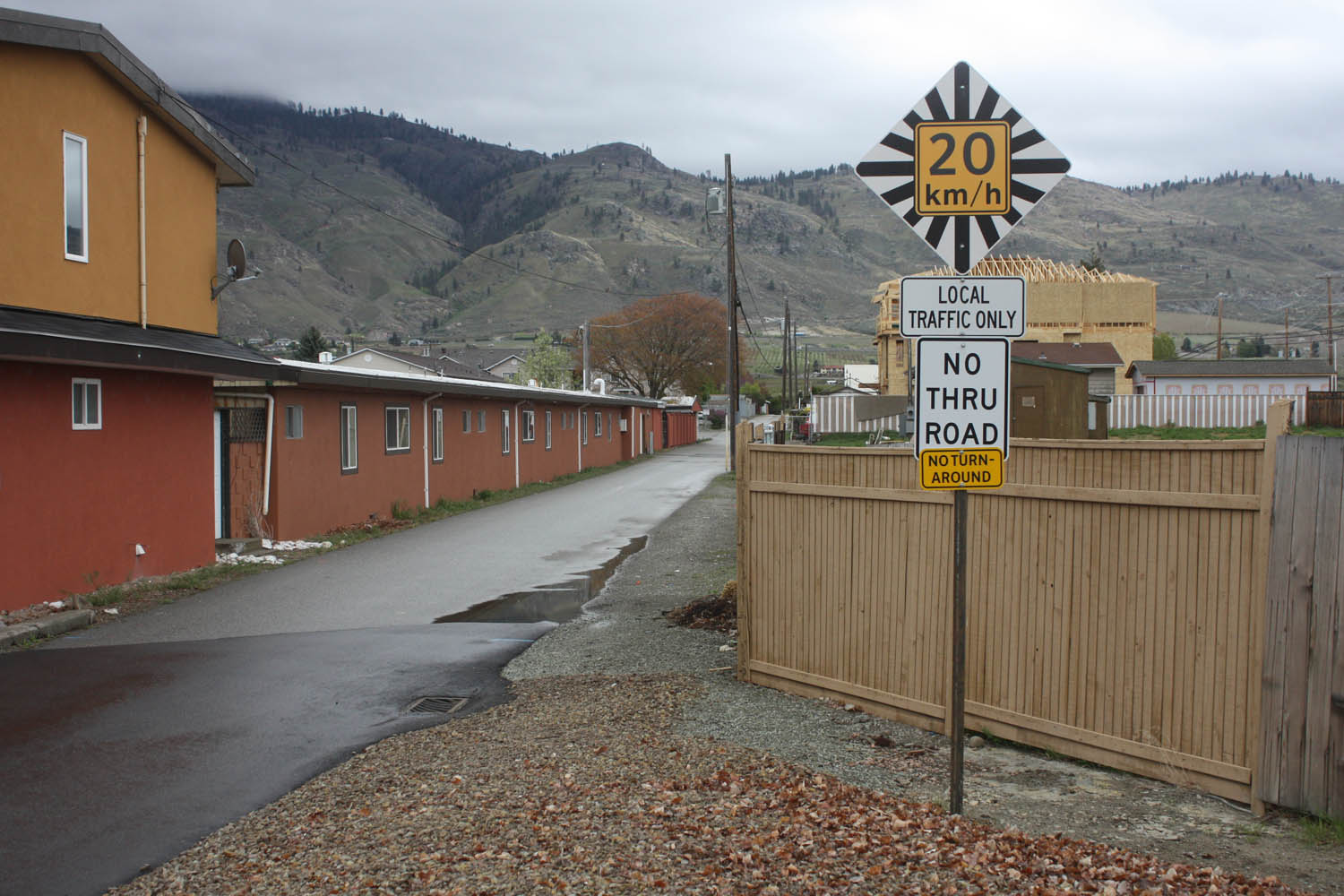 Town of Osoyoos councillors are once again facing complaints about traffic flow on Jackpine Lane in the town’s east end. A neighbour complained to council in a letter about the number of vehicles driving near his property on nearby Maple Drive and would like to see the gate erected almost two years ago removed. Council voted last week to ask staff to prepare a report about the current situation on the roadway. (Keith Lacey photo)