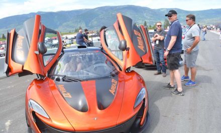 Town council approves commercial building for sports cars