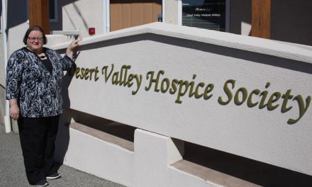 Woman praises wonderful staff and programs at Desert Valley hospice