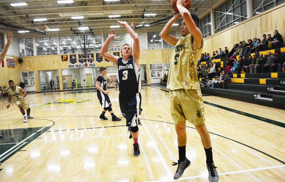 Hornets on the court in Okana-Qen Tournament