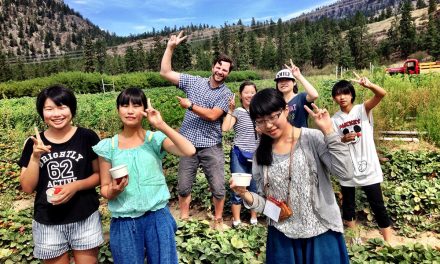 Student delegation visits from ‘sister city’