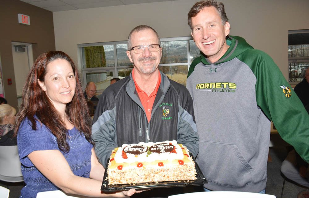 Longtime math teacher says farewell after 20 years at SOSS