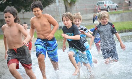 Tuc-el-Nuit students complete aquathon