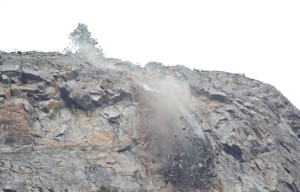 Big blast brings down shelf