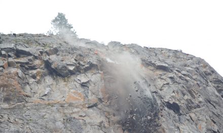 Big blast brings down shelf