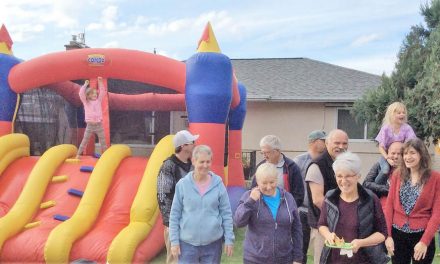 Wolf Creek hosts big block party