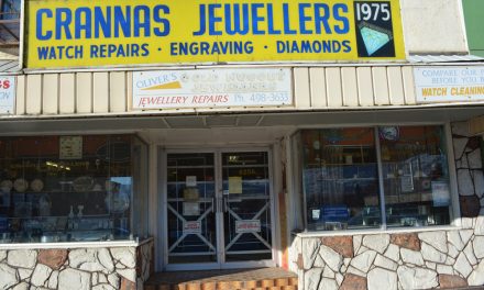 Thief scared off by alarm at Crannas